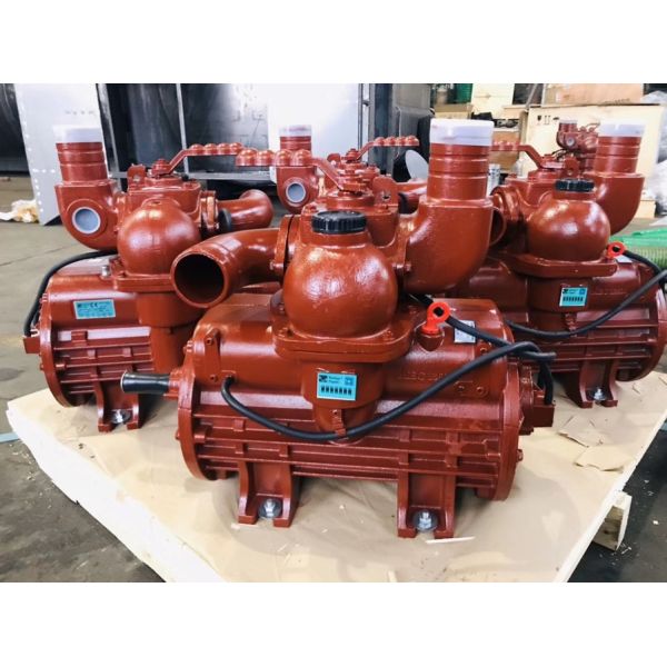 Тележка сточной трубы вакуума RHD Sinotruk Howo 6x4 371HP 20000L выпуская струю