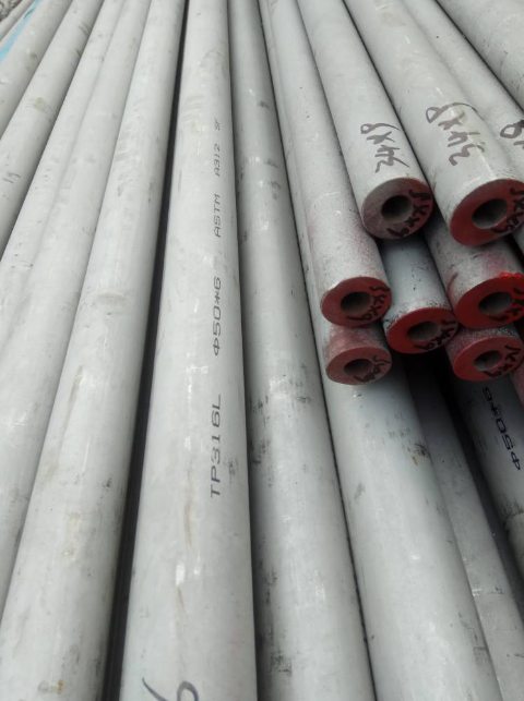 Heat Resisting Seamless Stainless Steel Tube OD2.5Inch 0.240Inch For Boiler Superheater