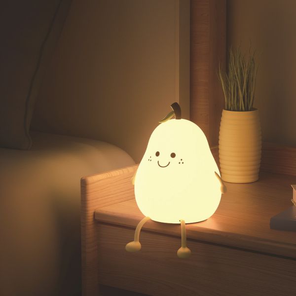 2W Kids Pear Silicone Night Light 1200mah Battery USB Powered