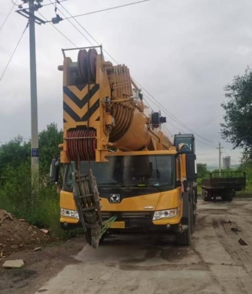 2022 Model Used Mobile Cranes QY110K8C Powerful Lifting Performance Excellent Chassis Design