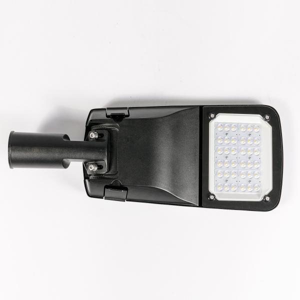 La lampe IP66 de route de puissance élevée moulage mécanique sous pression le réverbère en aluminium 30w 50w 100w