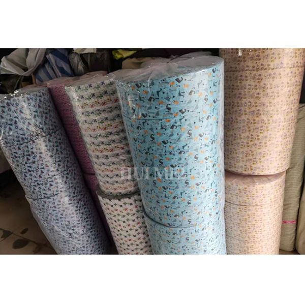 Полипропилен девственницы ткани Spunbond не сплетенный напечатанный Biodegradable