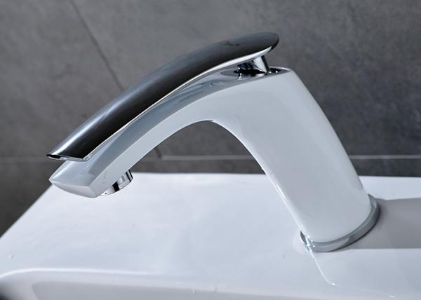 ROVATE White Painting Bathroom Sink Mixer , Single Handle Bathroom Faucet Custom