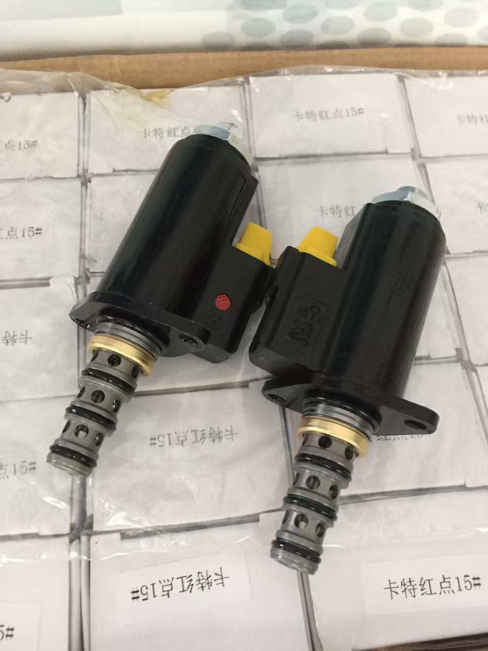 Hydraulic spare parts electric parts 121-1491  Solenoid Valve for 315C 320C 325C 330C 330D 