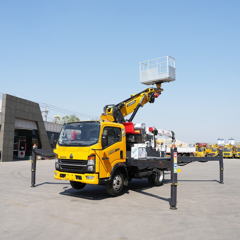 40m 50m High Altitude Operation Truck , Aerial Manlift Bucket Truck
