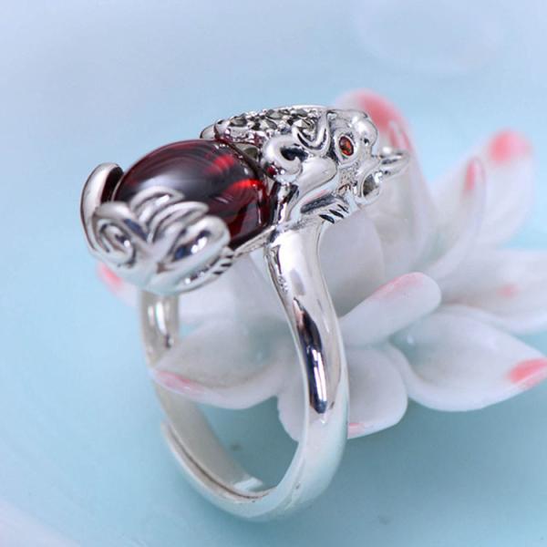 Vintage Brave Troops Design Thai Silver Created Garnet  Ring(R20180101)