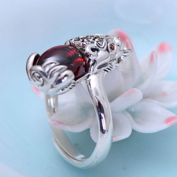 Vintage Brave Troops Design Thai Silver Created Garnet  Ring(R20180101)