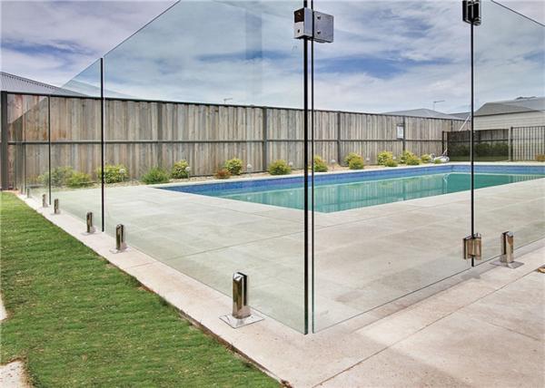 Durable Stainless Steel Glass Railing Hardware With Frameless Glass Spigot