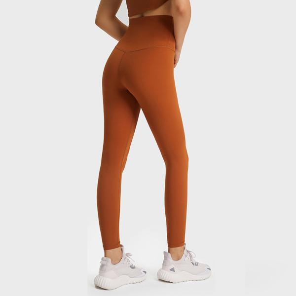 High Waist Nude Yoga Training Capri Pants With Hidden Side Pockets