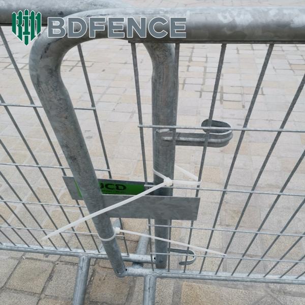 Heavy Duty Galvanized Steel Barricades Concert Low Maintenance