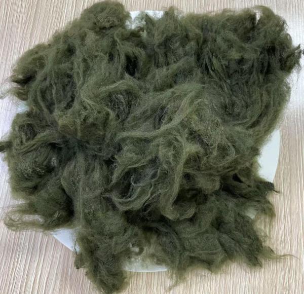 Seaweed Green Dope Dyed Polyester Fiber 1.5D 38mm
