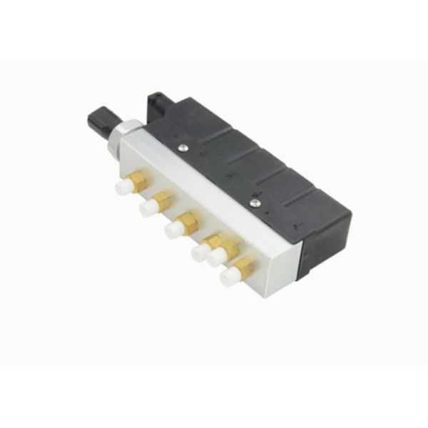 Jaguar XJ X358 C2C35166 Air Ride Solenoid Block