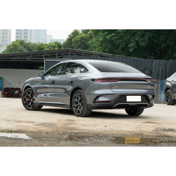 Smart EV Luxury Cars Sedan High Speed BYD Han 185 Km/H Max Speed