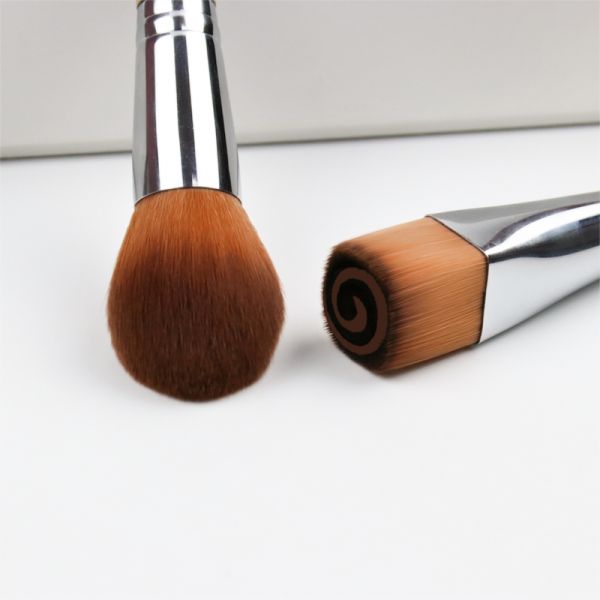 Well Practical Cosmetic 7 Piece Makeup Brush Set Synthetic Hair