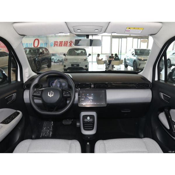 LEAPMOTOR T3 200 5-door Electric Car with 4 Seats and Hybrid Technology Integration