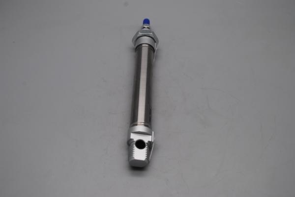 Q80 Cutter Part Cylindrical Cutter Parts Jack Of Presser Foot + Press Roller 116808 For  Cutter Machine