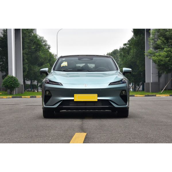 2026 Deepal L07 Midsize Smart Sedan EREV BEV RWD Huawei ADS SE 3C Fast Charging Spacious Cabin Global Export