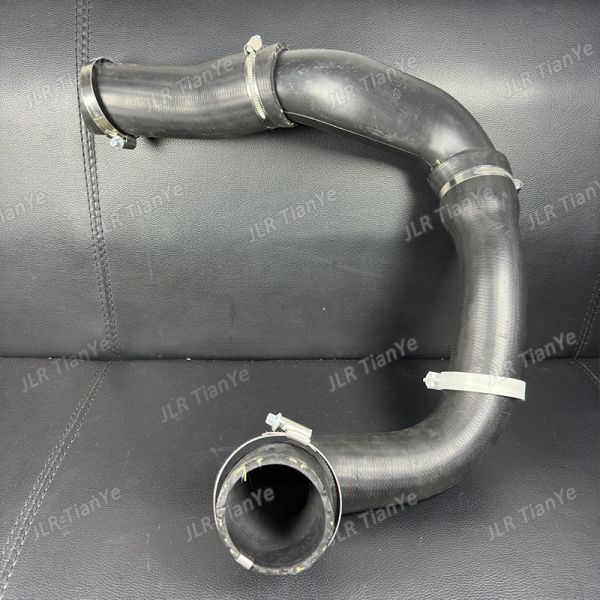 INTERCOOLER INLET MANIFOLD PIPE FOR LAND ROVER  INTERCOOLER TO MANIFOLD HOSE WITH CLAMPS NEW LR066429 LR002589