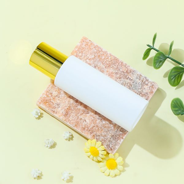 White PET Plastic Toner Bottle with Gold Cap - Eco-friendly Recyclable Cosmetic Bottle for Skincare