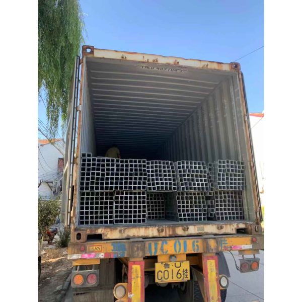 Customized Length Multi-Span Film Greenhouse for and Durability in Large-Scale Farming