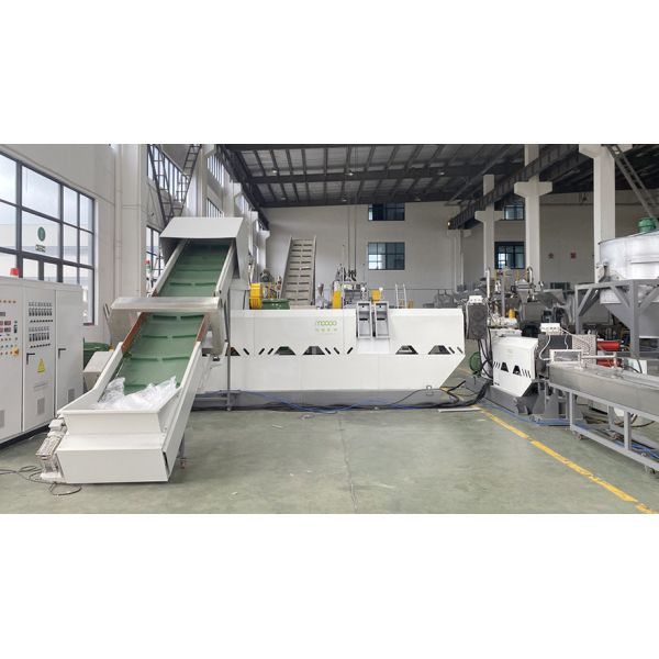 Пластмассовые переработанные Hdpe Pe пленки гранулы изготавливают гранулятор