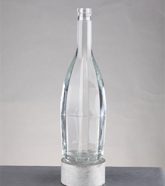 Industrial Beverage 250ml 500ml 750ml Flat Whisky Bottle Glass with Screw Cap