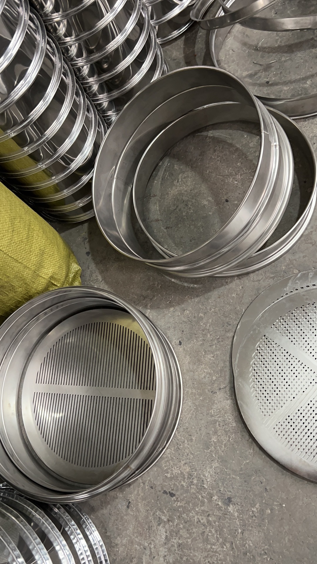 Wholesale 201 Stainless Steel Test Sieve 8 Inch Sieve For Aggregate Soil Analysis Laboratory Testing Equipment
