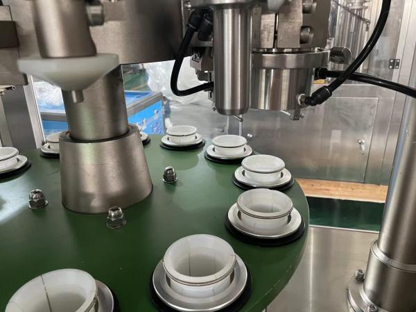 High-Performance Soft Tube Filling Sealing Machine for Smooth and Precise Packaging