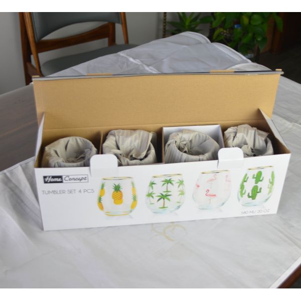 Покрашенный вручную Tumbler бокала оправы золота с этикетой цвета