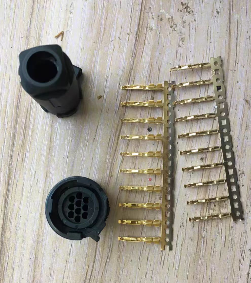 Servo Motor Connectors