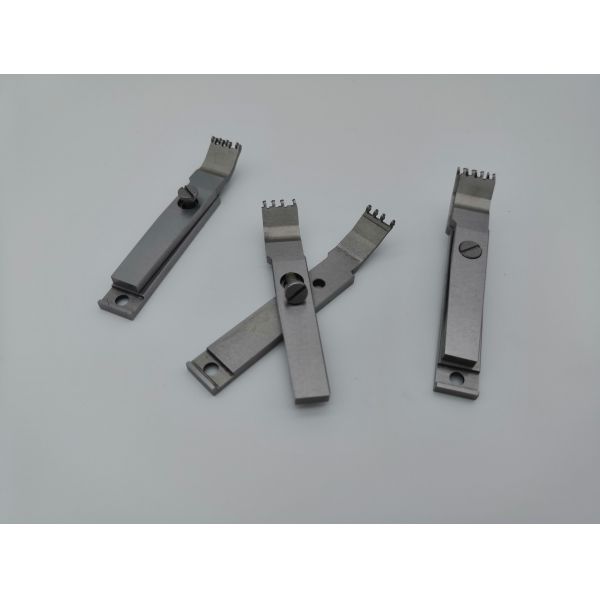 Black Plated Titanium Small Mechanical Parts Main Claw Cutter High Precision