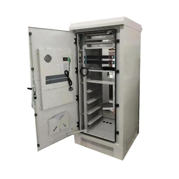 1500W Door Mounted 19 Rack Outdoor Telecom Cabinet