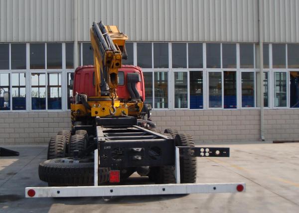 Durable 16 Ton Transporting Articulated Boom Crane , Hydraulic System