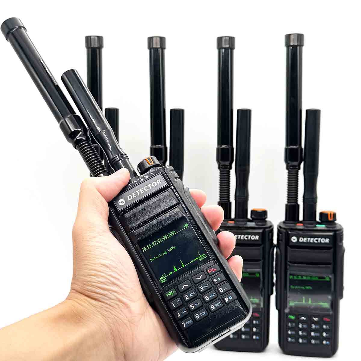 Lightweight Handheld Small UAV Detector 1-3KM Long Range Drone Detection Device