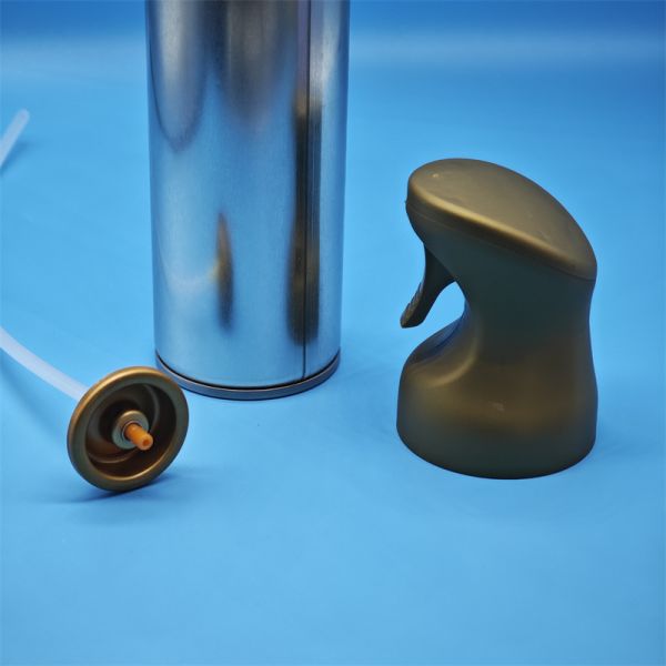 Valve de rafraîchissement d'air à pulvérisation d'aérosols durable pour les systèmes de remplissage de l'hôtellerie avec contrôle des faibles émissions