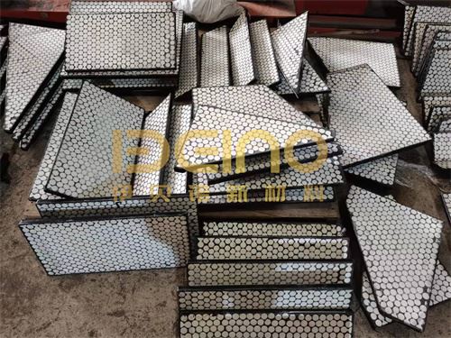 Rubber Ceramic Liners Anti Corrosion Alumina Ceramic Lining