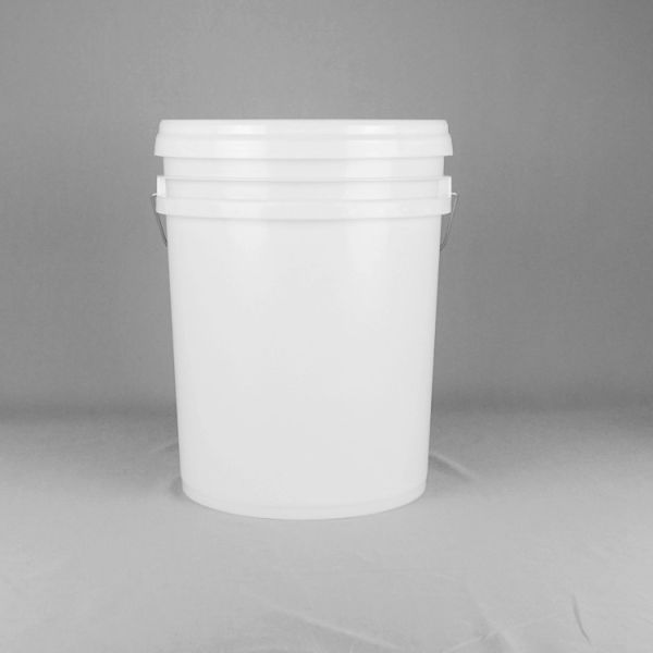 PP or HDPE Lubricant Bucket in Square and Round Options