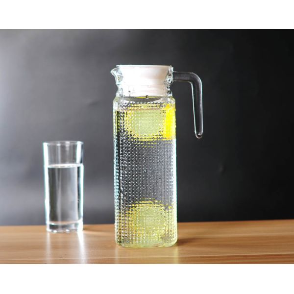 1.8 Liters 60 Oz Glass Water Pitcher With Ribbed And Diamond Design