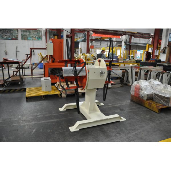 2 катушка Uncoiler толщины материалов 1mm головы 300mm стальная