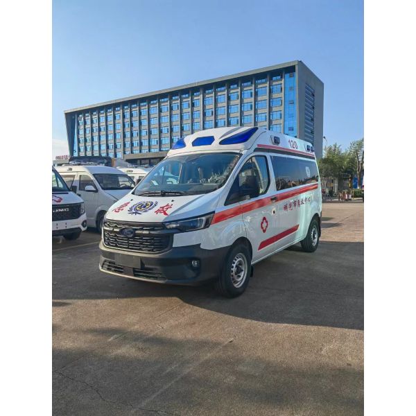 Equipo médico portátil de alta calidad Ambulancias de cuidados intensivos equipadas con ventiladores
