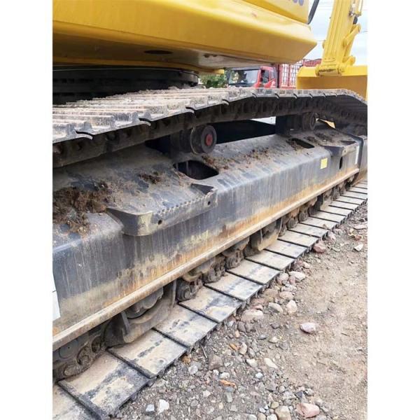 24 toneladas Komatsu PC240-8 Excavadora de retroescavadeira usada com tamanho de envio de 9885x3280x3055mm