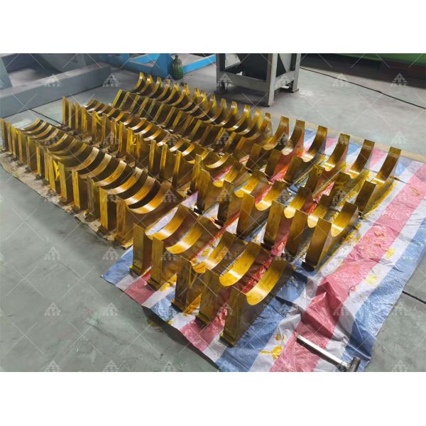 Double Shaft Metal Shredder for Giant Car Shell with 200-2200 mm Input Size and 1-10 cm Final Product Size
