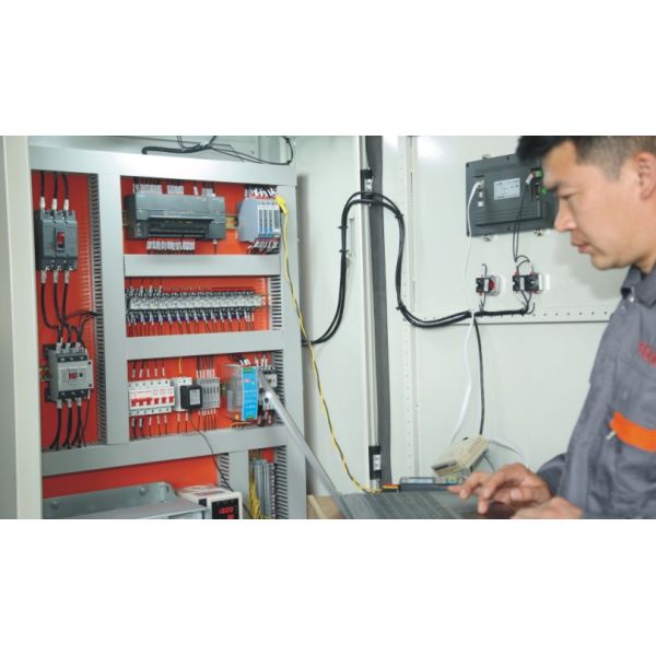 Производитель автоматических мини-супозиторов Компания по производству линий наполнения и уплотнения