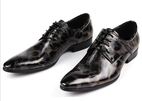 Crocodile Style Mens Black Brogue Shoes , Fashion Nightclub Genuine Snakeskin Shoes