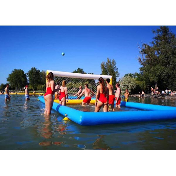 Волейбольное поле воды Анти--УЛЬТРАФИОЛЕТОВОГО брезента PVC 0.9mm раздувное для игр водных видов спорта