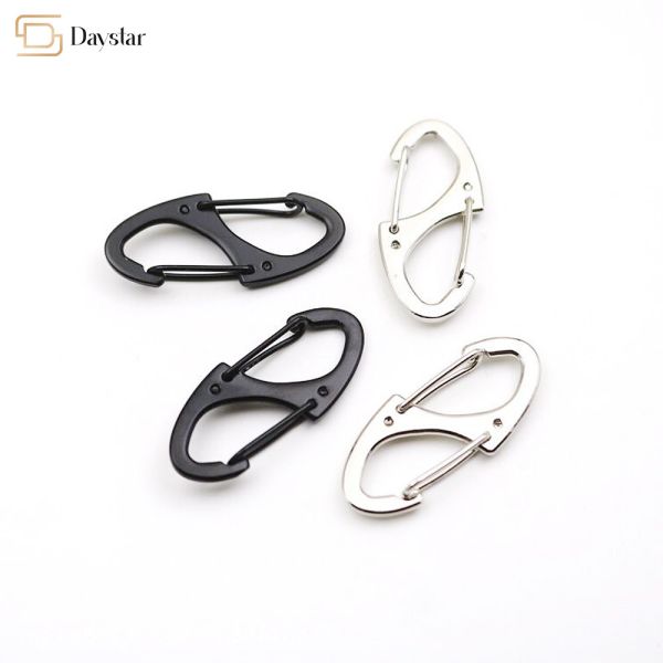 Двойные, который встали на сторону аксессуары металла зажимов s Carabiner сползают крюки кнопки замка