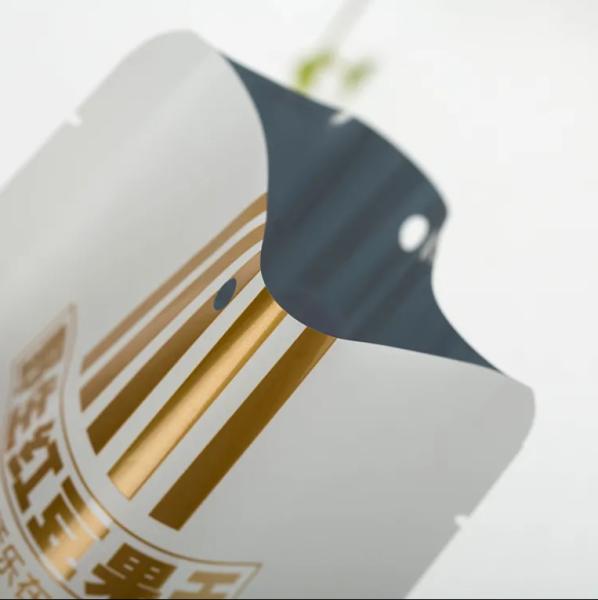Impression personnalisée Matte Foil d'aluminium Sachet en plastique Emballage alimentaire Fruit Doypack sac fermeture éclair Stand up sacs alimentaires