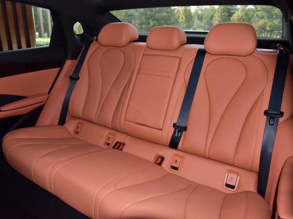 2025 BYD Electric Vehicle Seal EV Smart Model 650KM Long Range 80.64kWh Battery Fast Charging Hot Sell with Sunroof