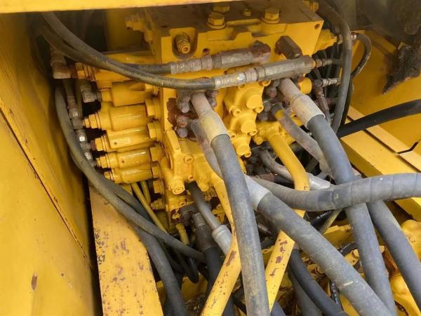 Excavadora Komatsu PC300 1.4 Capacidade de balde 3000 KG Peso da máquina Japão Original Usado