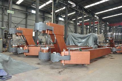Clamping arm for EAF Electric Arc Furnace Industrial Electrode Arm With Copper Clad Explosion Plate